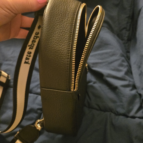 Black Kate Spade Cross Body - Picture 4 of 6